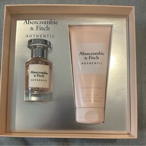 Abercrombie perfume set